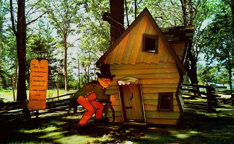 old postcard Michigan's Adventure (Deer Park), Muskegon